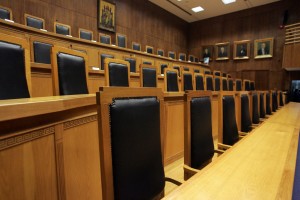 Στο εδώλιο σήμερα o 53χρονος «τυφλός» που νάρκωσε και βίασε την 22χρονη που τον βοηθούσε