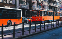 Το Βελιγράδι παίρνει μέτρα για το κυκλοφοριακό: Δωρεάν τα ΜΜΜ από την 1η Ιανουαρίου