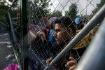 Ασφυκτιά η Σάμος: 5.000 πρόσφυγες σε hotspot 700 θέσεων - Δραματική έκκληση περιφέρειας