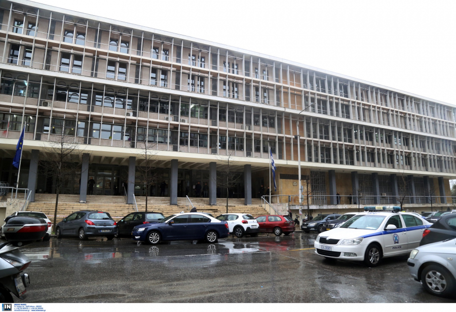 Θεσσαλονίκη: Ελεύθεροι ο αντιδήμαρχος, ο λογιστής και ο εφοριακός για την υπόθεση με το «φακελάκι»