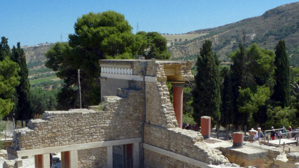 Κνωσός: Δύο τουρίστες λιποθύμησαν λόγω του καύσωνα - Έκλεισε προσωρινά ο αρχαιολογικός χώρος