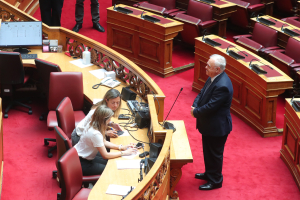 Ορκίστηκε βουλευτής ο Γιάννης Δραγασάκη