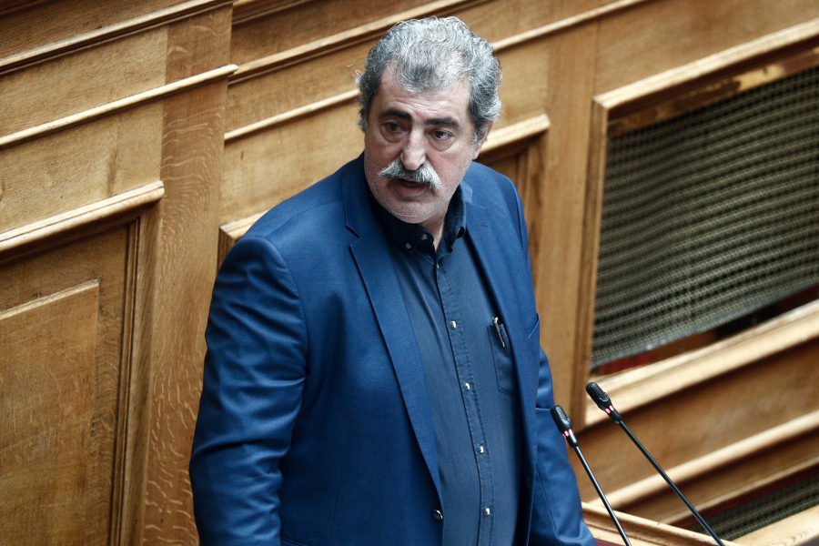 Πολάκης: «Θα συμβάλω με όλες μου τις δυνάμεις στην προγραμματική και οργανωτική συγκρότηση του ΣΥΡΙΖΑ»