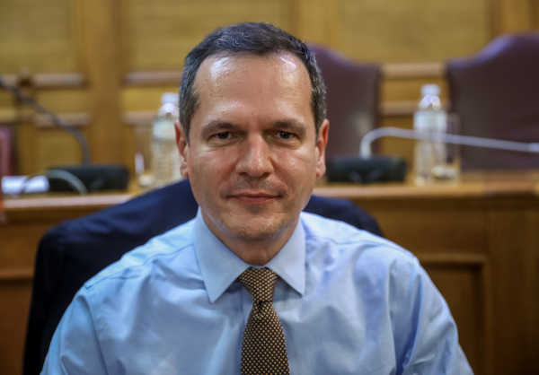 Πώς θα απομακρύνουμε το blackout;