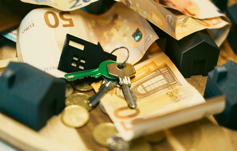 ΕΝΦΙΑ 2026: Τέλος χρόνου για την έκπτωση - Ποιοι δικαιούνται «μισό φόρο»