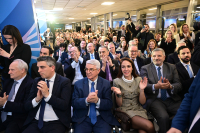 Σε προεκλογικούς ρυθμούς η ΝΔ - Με πίτες και κομματικές φιέστες...