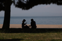 Καύσωνας 48 ωρών, «βουτιά» της θερμοκρασίας και πρόβλεψη για νέα θερμή εισβολή