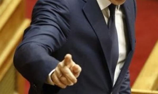 Νέο σποτ ΣΥΡΙΖΑ στη γραμμή του προηγούμενου: Ο Μητσοτάκης, τα κρούσματα και το «πακέτο»