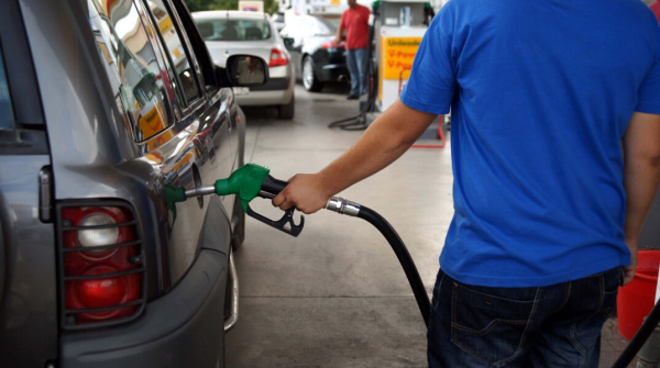 Άνοιξε η πλατφόρμα για το Fuel Pass - Πώς γίνονται οι αιτήσεις