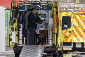 Λονδίνο: Πέθανε το βρέφος της εγκύου που τραυματίστηκε θανάσιμα σε επίθεση με μαχαίρι