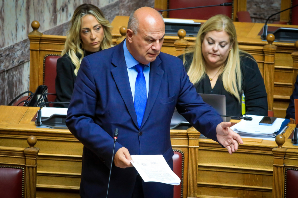 Τροπολογία Τσιάρα για ΟΠΕΚΕΠΕ: Προσωρινός πρόεδρος ο Καββαδάς και απαγόρευση αποσπάσεων στον Οργανισμό