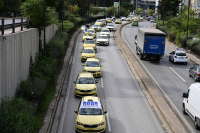 Ολοταχώς για απεργία διαρκείας τα ταξί μετά τις 7 Ιανουαρίου