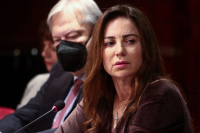 Εξώδικο της Βίκυς Φλέσσα σε ΣΥΡΙΖΑ και Κασσελάκη - Τι ζητά