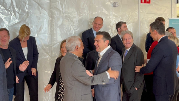 Τσίπρας: Το καθεστώς Μητσοτάκη κεντρικό θέμα στην ΕΕ για την διάβρωση του Κράτους Δικαίου