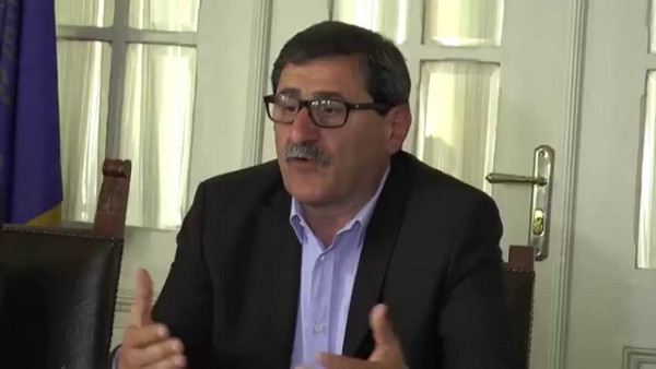 Πελετίδης: «Στην Πάτρα δεν θα περνάνε καλά αν συνεχίσουν έτσι»