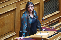 Επίκαιρη Ερώτηση της Κωνσταντοπούλου στον Μητσοτάκη για τις γυναικοκτονίες και την κακοποίηση παιδιών