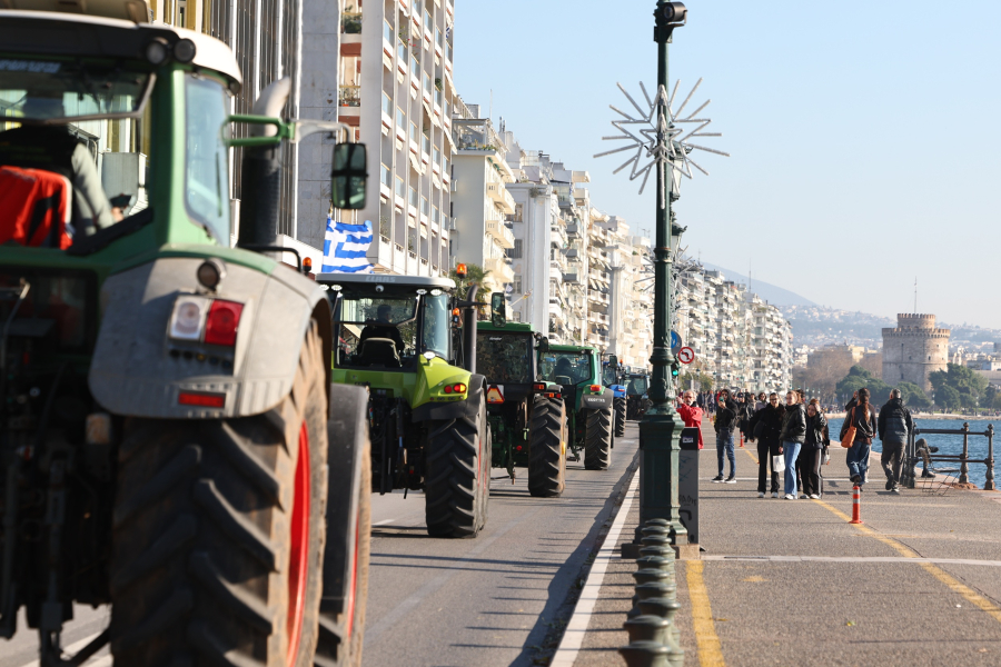 Greek Farmers Escalate Protests, Reject Talks with Government