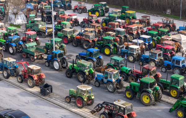 Αγρότες: Απόφαση για κλιμάκωση των κινητοποιήσεων - «Μας εμπαίζει η κυβέρνηση»