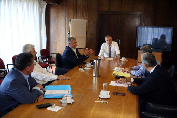 Εντός του 2020 η πρώτη φάση του έργου στο παραλιακό μέτωπο, επιτάχυνση ζήτησε ο Θεοδωρικάκος