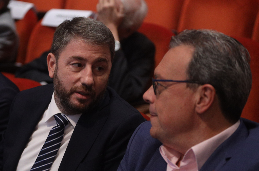 Το δεξί πέτο Ανδρουλάκη και Φάμελλου