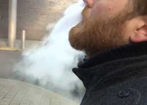 Βέλγιο: Αυτό το ηλεκτρονικό τσιγάρο σκότωσε τον 18χρονο – Ήταν δώρο γενεθλίων (vid)