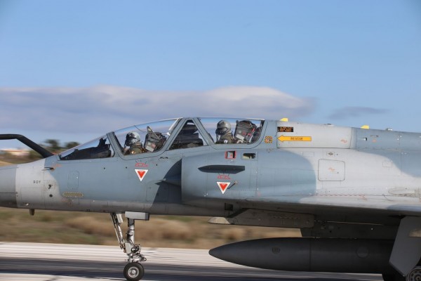 Πτήση ισχυρού συμβολισμού με Mirage από Α' ΓΕΕΘΑ και και Α' ΓΕΑ στο Αιγαίο