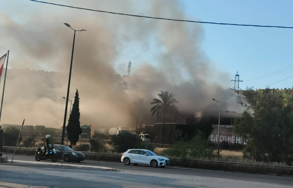 Copa Copana: Έκρηξη και φωτιά τώρα στον Σκαραμαγκά