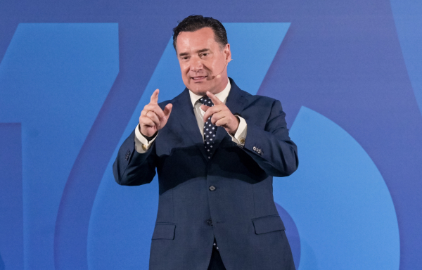 ΠΑΣΟΚ: Όταν η Ελλάδα έκανε τα πρώτα της αποφασιστικά βήματα στην ψηφιακή εποχή, ο κ. Γεωργιάδης ήταν εκεί ως πολέμιός της