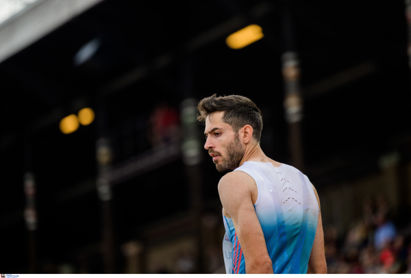 Ασημένιος Τεντόγλου στο Όρεγκον, έχασε για λίγα εκατοστά το χρυσό από τον Κινέζο Γουάνγκ (βίντεο)