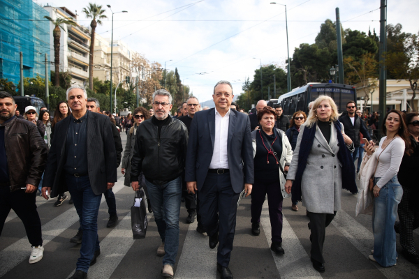 Έρχονται τηλεφωνήματα Φάμελλου στους αρχηγούς των προοδευτικών κομμάτων