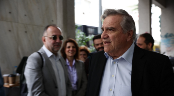 Ο Καστανίδης στο δρόμο του Γερουλάνου