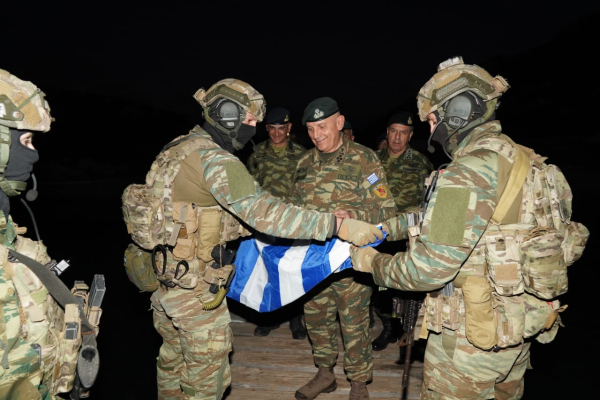 Στη Ρω και το Καστελλόριζο ο Αρχηγός ΓΕΕΘΑ Κωνσταντίνος Φλώρος