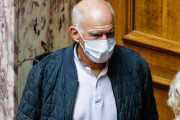 Παπανδρέου: «Η πρόταση Μπάιντεν για τις πατέντες των εμβολίων συμβάλλει στην ίση προστασία για όλους»