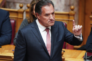 ΣΥΡΙΖΑ κατά Γεωργιάδη: Ευθεία και επικίνδυνη επίθεση στη Δικαιοσύνη και το κράτος δικαίου οι δηλώσεις του