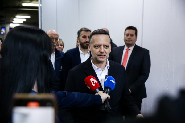 Χάρης Δούκας: «Στόχος πρέπει να είναι η πρώτη θέση. Δεν ενδιαφέρει καθόλου την κοινωνία ποιος θα είναι δεύτερος»