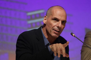 Λάβρος Βαρουφάκης κατά Καμμένου: Είναι σεσημασμένος συκοφάντης