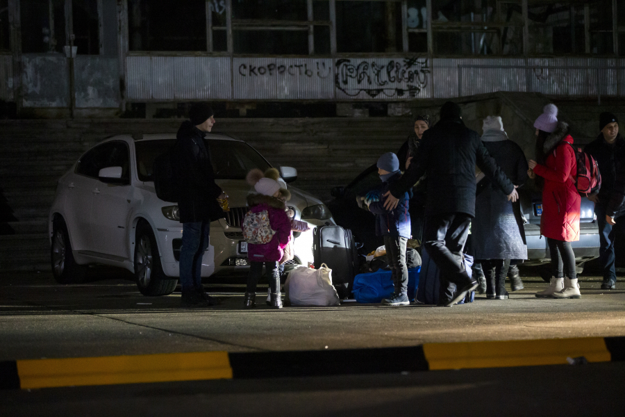 Ουκρανία ώρα μηδέν: Ξεκίνησε η αναχώρηση των Ελλήνων από την πολιορκημένη Μαριούπολη, το σχέδιο εκκένωσης μέσα από τους βομβαρδισμούς