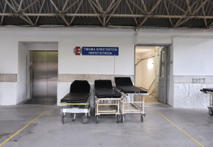 Άγνωστοι έκοψαν τα καλώδια των κλιματιστικών μονάδων στον «Ευαγγελισμό»