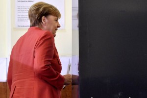 Τα «ακανθώδη» ζητήματα που εμποδίζουν τον σχηματισμό κυβέρνησης στην Γερμανία