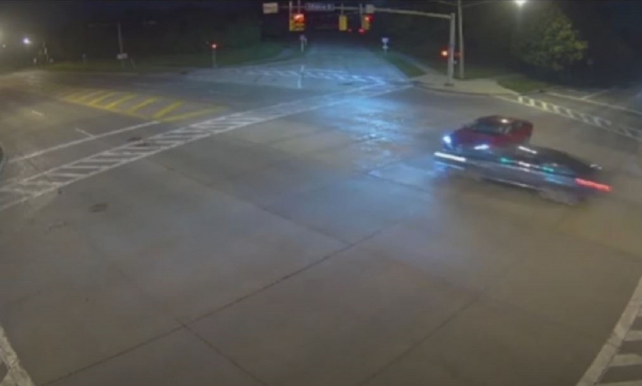 Απίστευτο τροχαίο: Πήγαινε με 190 χλμ για να δοκιμάσει την πίστη της στο θεό (βίντεο)