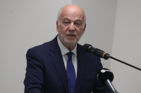 Φλωρίδης κατά Ανδρουλάκη και... Γεωργιάδη για «βεντέτες» και οπλοκατοχή