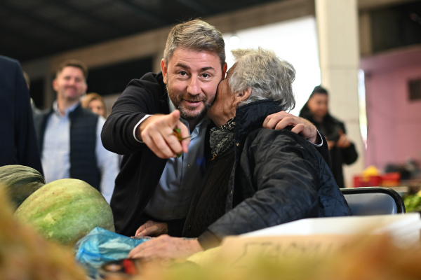 Στη Θεσσαλονίκη από σήμερα ο Ανδρουλάκης – Την Τετάρτη θα παρακολουθήσει τη στρατιωτική παρέλαση