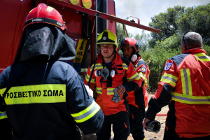 Φωτιά τώρα στη Θεσσαλονίκη