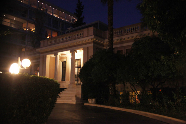 Δεν «παγώνει» ο διάλογος για τα Μέτρα Οικοδόμησης Εμπιστοσύνης με την Τουρκία, λέει τώρα το Μαξίμου