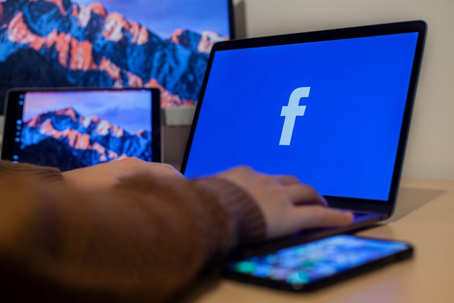 Facebook: Έρχονται 10.000 προσλήψεις για το metaverse