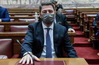 Ανδρουλάκης για κυβέρνηση: Οι αποφάσεις καθορίζονται από πολιτικό κόστος και εντυπώσεις