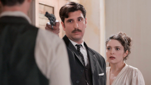 «Grand Hotel»: O Ρήγας απειλεί Αλίκη και Πέτρο