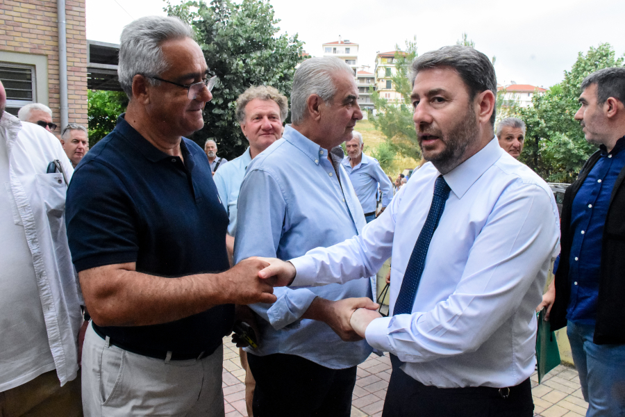 Ο Νίκος, ο Οδυσσέας και η Αρκαδία