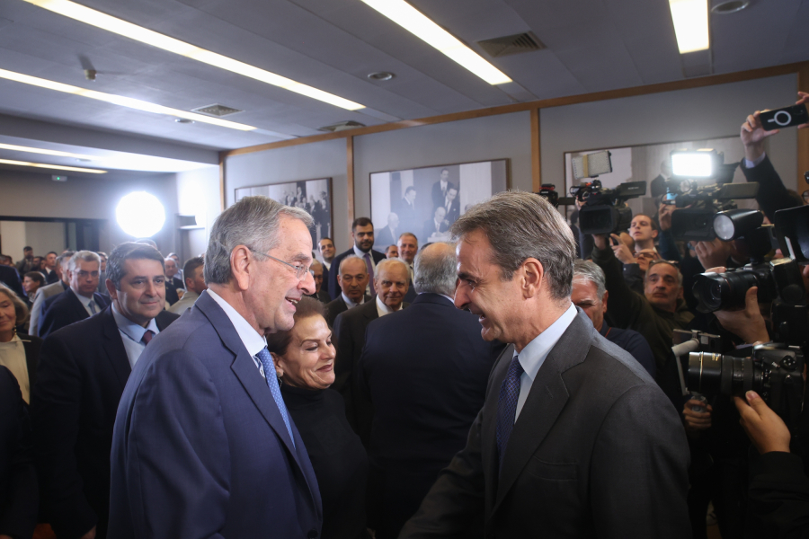 Το «blame game» με τις πρόωρες εκλογές