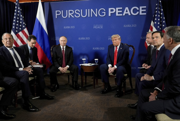 Σχέδιο ΗΠΑ - Ρωσίας για απόλυτη παράδοση της Ουκρανίας: Χάνει εδάφη, όπλα και τον μισό στρατό